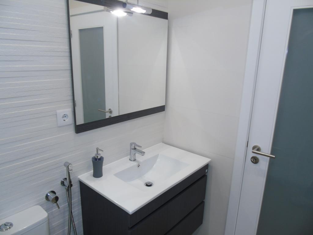 Porto In Apartment Bagian luar foto